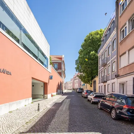 Apartmán Fancy 2bdr Duplex With Patio By Lovelystay *