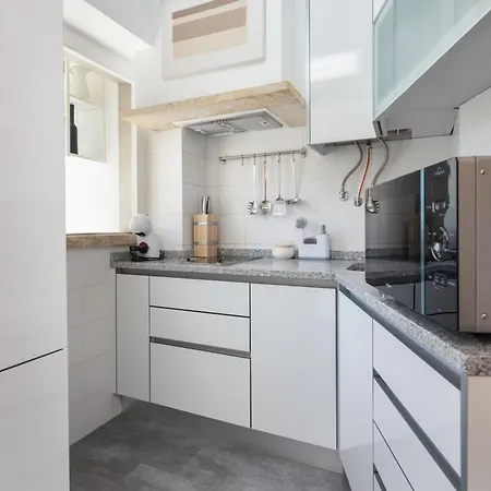 Fancy 2bdr Duplex With Patio By Lovelystay Daire *